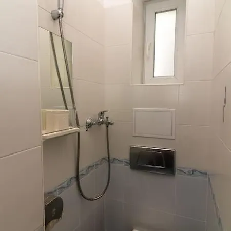 Ivo's 1 Bedroom Centrally Located * 소피아